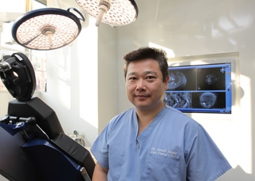 Dr  Senichi Suzuki   Lion Implant Center 03